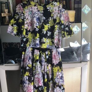 FRENCH CONNECTION FLORAL LACE TOP &SKIRT